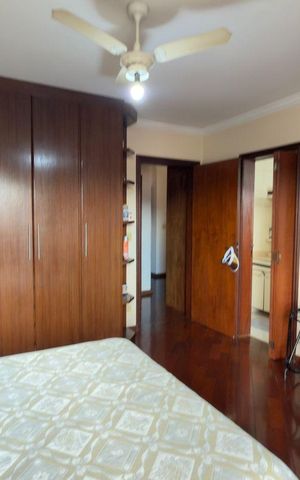 Casa à venda com 380m², 3 quartos e 4 vagas