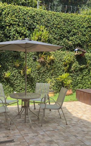Casa à venda com 380m², 3 quartos e 4 vagas