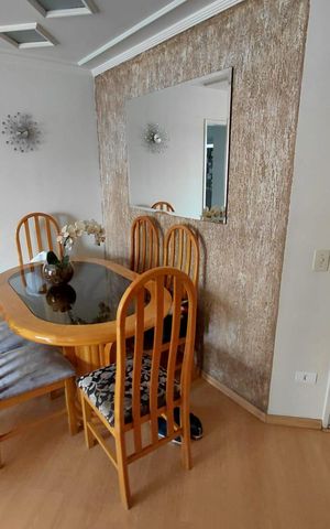 Apartamento à venda com 90m², 3 quartos e 2 vagas Apartamento à venda com 90m², 3 quartos e 2 vagasSala