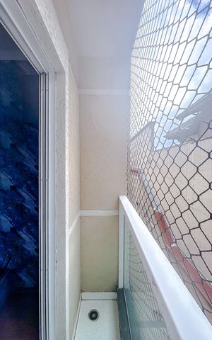 Casa de condomínio à venda com 141m², 3 quartos e 2 vagasVaranda do Quarto 1