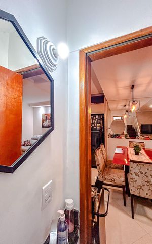 Casa de condomínio à venda com 141m², 3 quartos e 2 vagasLavabo