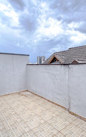 Casa de condomínio à venda com 141m², 3 quartos e 2 vagasÁrea externa