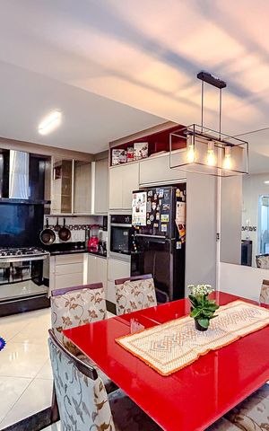 Casa de condomínio à venda com 141m², 3 quartos e 2 vagasSala de Jantar