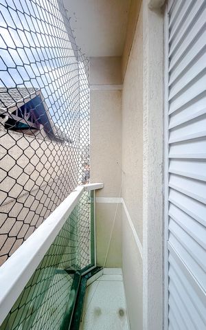 Casa de condomínio à venda com 141m², 3 quartos e 2 vagasVaranda do Quarto 1