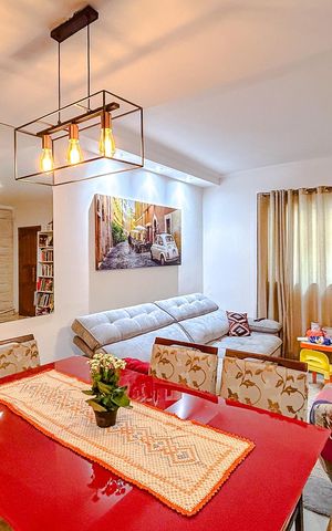 Casa de condomínio à venda com 141m², 3 quartos e 2 vagasSala de Jantar