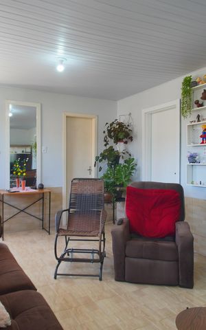 Casa à venda com 100m², 2 quartos e sem vagaSala
