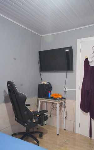 Casa à venda com 100m², 2 quartos e sem vagaSala