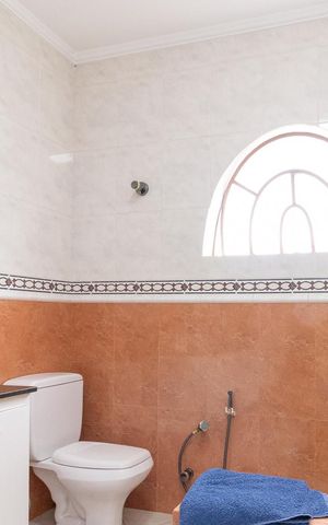 Casa à venda com 315m², 4 quartos e 4 vagasBanheiro da Suíte 3