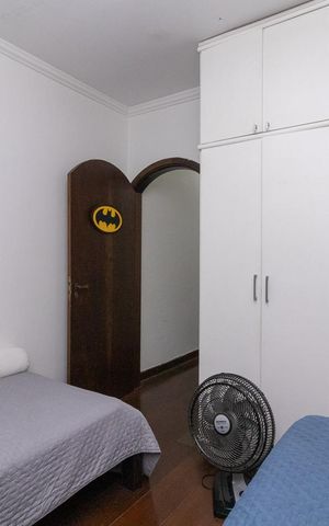 Casa à venda com 315m², 4 quartos e 4 vagasSuíte 2