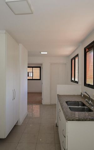 Apartamento para alugar com 160m², 3 quartos e 4 vagasCozinha