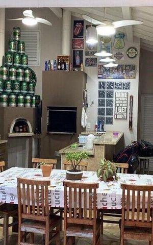 Casa de condomínio à venda com 340m², 3 quartos e 3 vagas