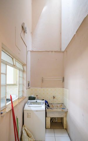 Casa para alugar com 200m², 2 quartos e 1 vagaÁrea de serviço