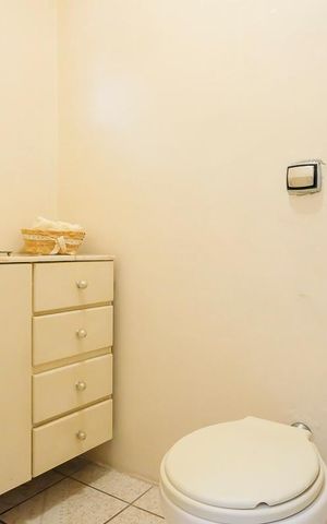 Casa para alugar com 200m², 2 quartos e 1 vagaLavabo