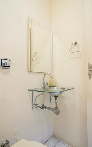 Casa para alugar com 200m², 2 quartos e 1 vagaLavabo