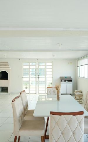 Casa para alugar com 200m², 2 quartos e 1 vagaVaranda