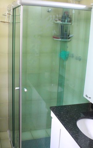 Casa à venda com 299m², 3 quartos e 4 vagasBanheiro da Suíte