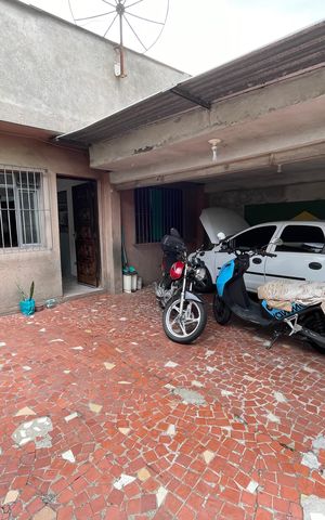 Casa à venda com 186m², 4 quartos e 3 vagasGaragem