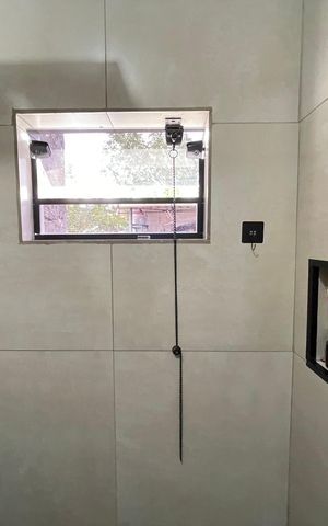 Casa à venda com 186m², 4 quartos e 3 vagasBanheiro 2 da casa 1