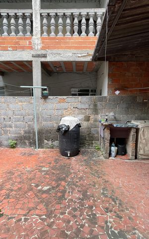 Casa à venda com 186m², 4 quartos e 3 vagasQuintal