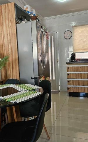 Casa de condomínio à venda com 125m², 3 quartos e 2 vagas