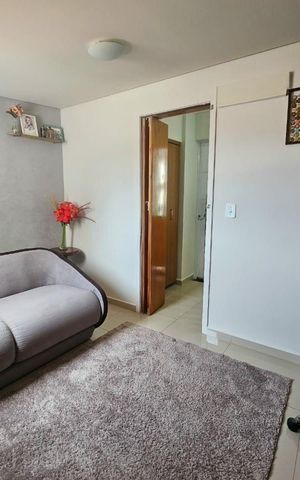 Casa de condomínio à venda com 125m², 3 quartos e 2 vagas