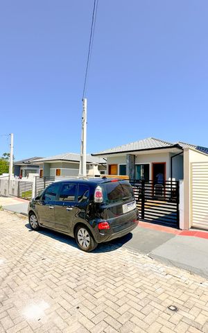 Casa para alugar com 102m², 2 quartos e 2 vagasVista da Rua