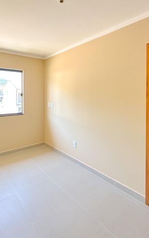 Casa para alugar com 102m², 2 quartos e 2 vagasSuíte 2