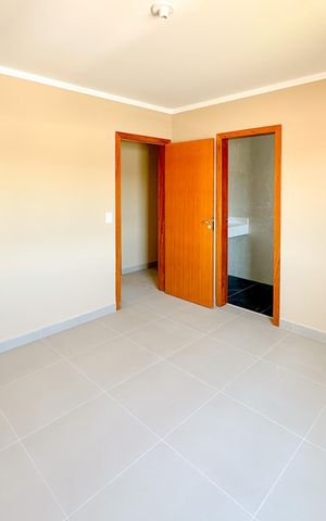 Casa para alugar com 102m², 2 quartos e 2 vagasSuíte 1