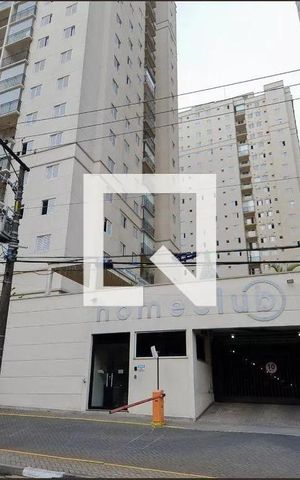 Apartamento à venda com 64m², 3 quartos e 1 vaga Apartamento à venda com 64m², 3 quartos e 1 vagaFachada e portaria