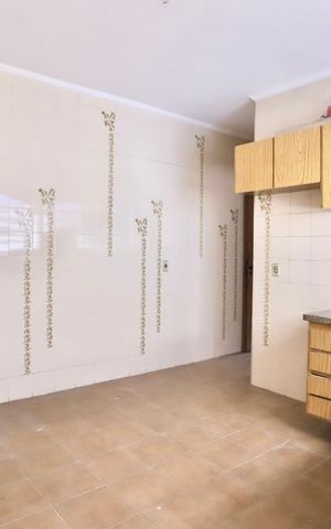 Casa à venda com 69m², 2 quartos e sem vaga Casa à venda com 69m², 2 quartos e sem vagaCozinha