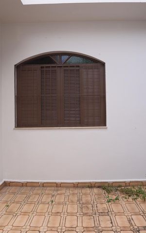 Casa à venda com 69m², 2 quartos e sem vaga Casa à venda com 69m², 2 quartos e sem vagaQuintal
