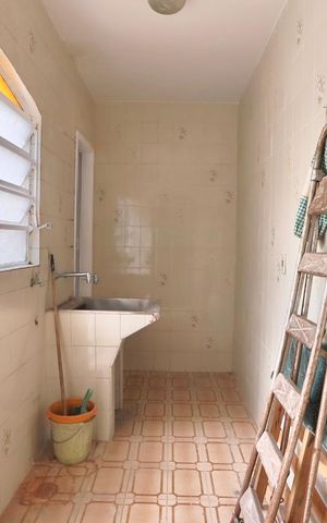 Casa à venda com 69m², 2 quartos e sem vaga Casa à venda com 69m², 2 quartos e sem vagaLavanderia