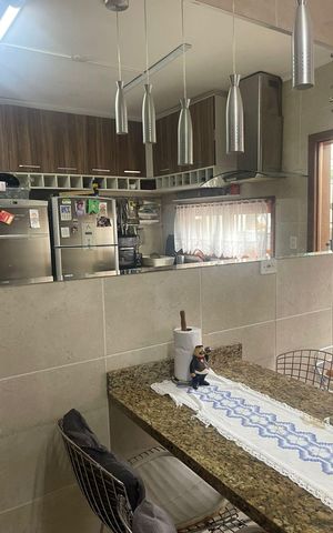 Casa de condomínio para alugar com 200m², 2 quartos e 2 vagasCozinha