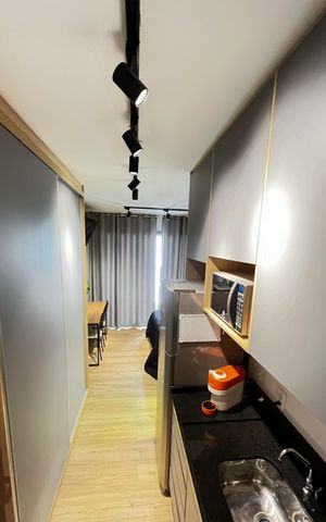 Studio à venda com 26m², 1 quarto e sem vaga Studio à venda com 26m², 1 quarto e sem vagaCozinha