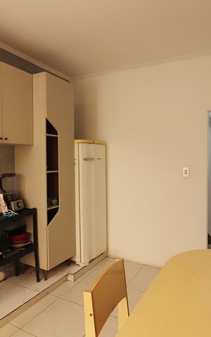 Casa à venda com 250m², 3 quartos e 2 vagasCozinha 