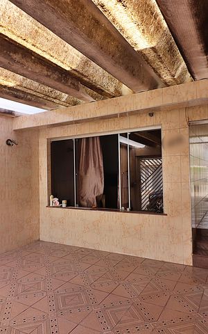 Casa à venda com 250m², 3 quartos e 2 vagasGaragem