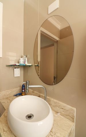 Casa à venda com 250m², 3 quartos e 2 vagasBanheiro Social 1