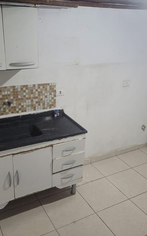 Casa para alugar com 100m², 2 quartos e 1 vaga Casa para alugar com 100m², 2 quartos e 1 vagaCozinha