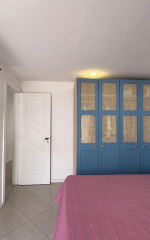 Apartamento à venda com 183m², 3 quartos e 2 vagas Apartamento à venda com 183m², 3 quartos e 2 vagasQuarto