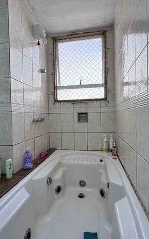 Apartamento à venda com 183m², 3 quartos e 2 vagas Apartamento à venda com 183m², 3 quartos e 2 vagasBanheiro Suítes Canadenses
