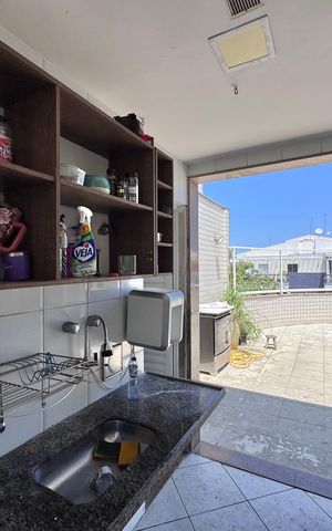 Apartamento à venda com 183m², 3 quartos e 2 vagas Apartamento à venda com 183m², 3 quartos e 2 vagasÁrea de Serviço