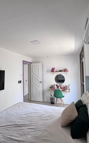 Apartamento à venda com 183m², 3 quartos e 2 vagas Apartamento à venda com 183m², 3 quartos e 2 vagasSuíte 2