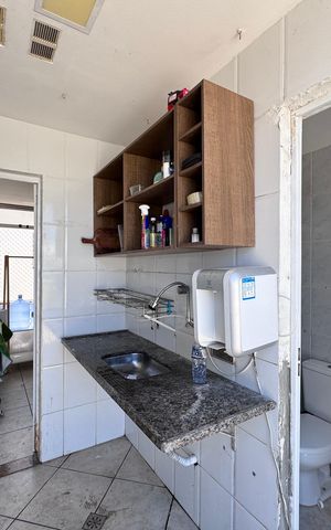 Apartamento à venda com 183m², 3 quartos e 2 vagas Apartamento à venda com 183m², 3 quartos e 2 vagasÁrea de Serviço