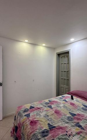 Apartamento à venda com 183m², 3 quartos e 2 vagas Apartamento à venda com 183m², 3 quartos e 2 vagasSuíte 1