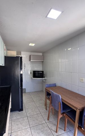 Apartamento à venda com 183m², 3 quartos e 2 vagas Apartamento à venda com 183m², 3 quartos e 2 vagasCozinha