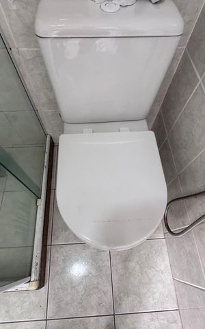Apartamento à venda com 183m², 3 quartos e 2 vagas Apartamento à venda com 183m², 3 quartos e 2 vagasBanheiro Social