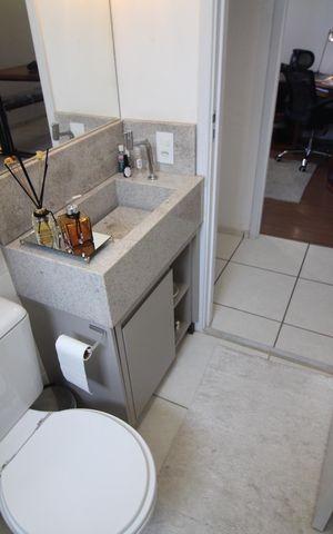 Apartamento à venda com 56m², 2 quartos e 2 vagasBanheiro