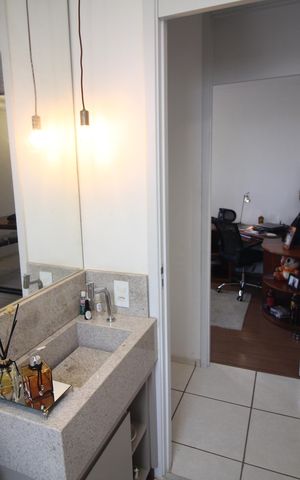 Apartamento à venda com 56m², 2 quartos e 2 vagasBanheiro