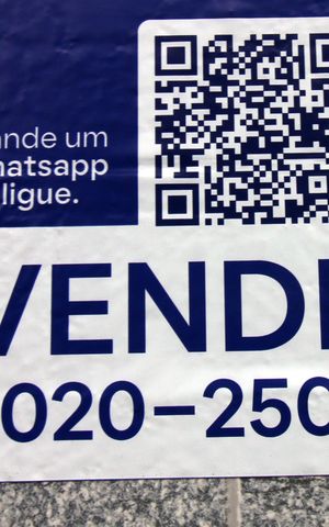 Casa à venda com 324m², 6 quartos e sem vagaCódigo