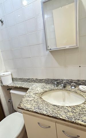 Apartamento à venda com 97m², 3 quartos e 1 vagaBanheiro